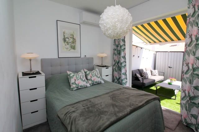 2 bedroom Penthouse for sale in La Cala de Mijas, Mijas with garage - € 399,000 (Ref: 9118078)