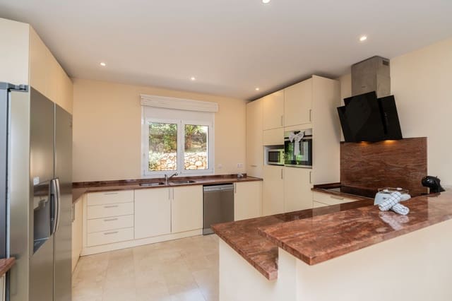 5 sypialnia Willa na sprzedaż w La Cala de Mijas, Mijas z basenem garażem - 1 850 000 € (Ref: 9123682)