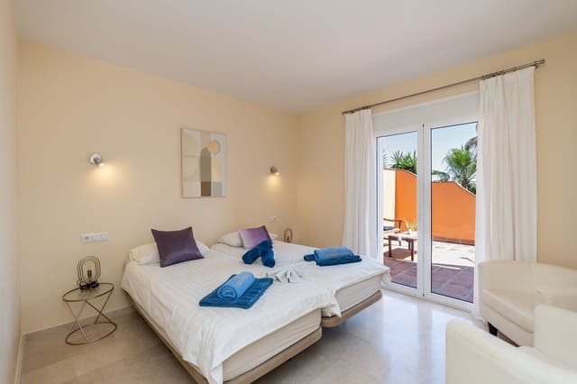 5 sypialnia Willa na sprzedaż w La Cala de Mijas, Mijas z basenem garażem - 1 850 000 € (Ref: 9123682)