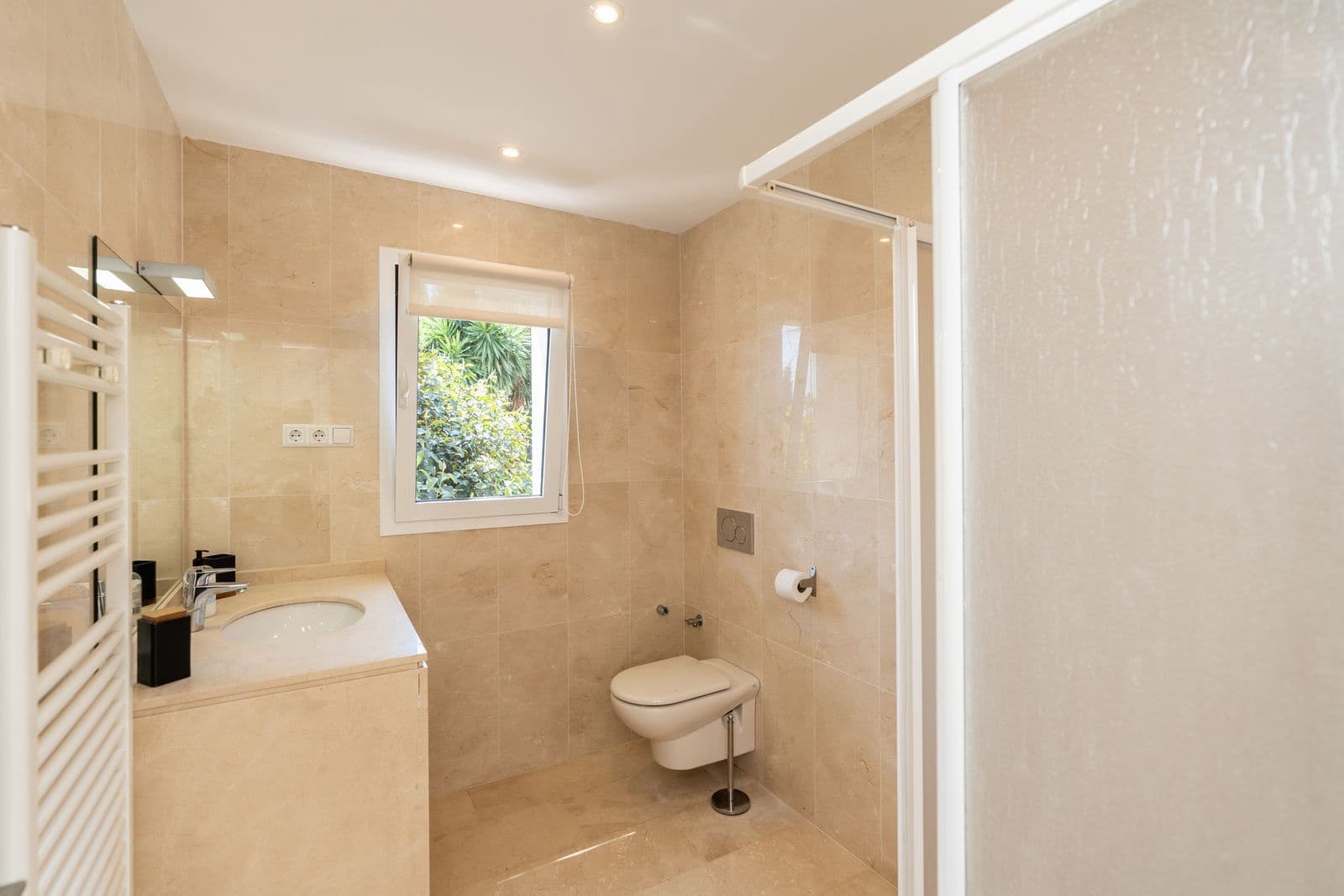 5 soveværelse Villa til salg i La Cala de Mijas med swimmingpool garage - € 1.850.000 (Ref: 9123682)