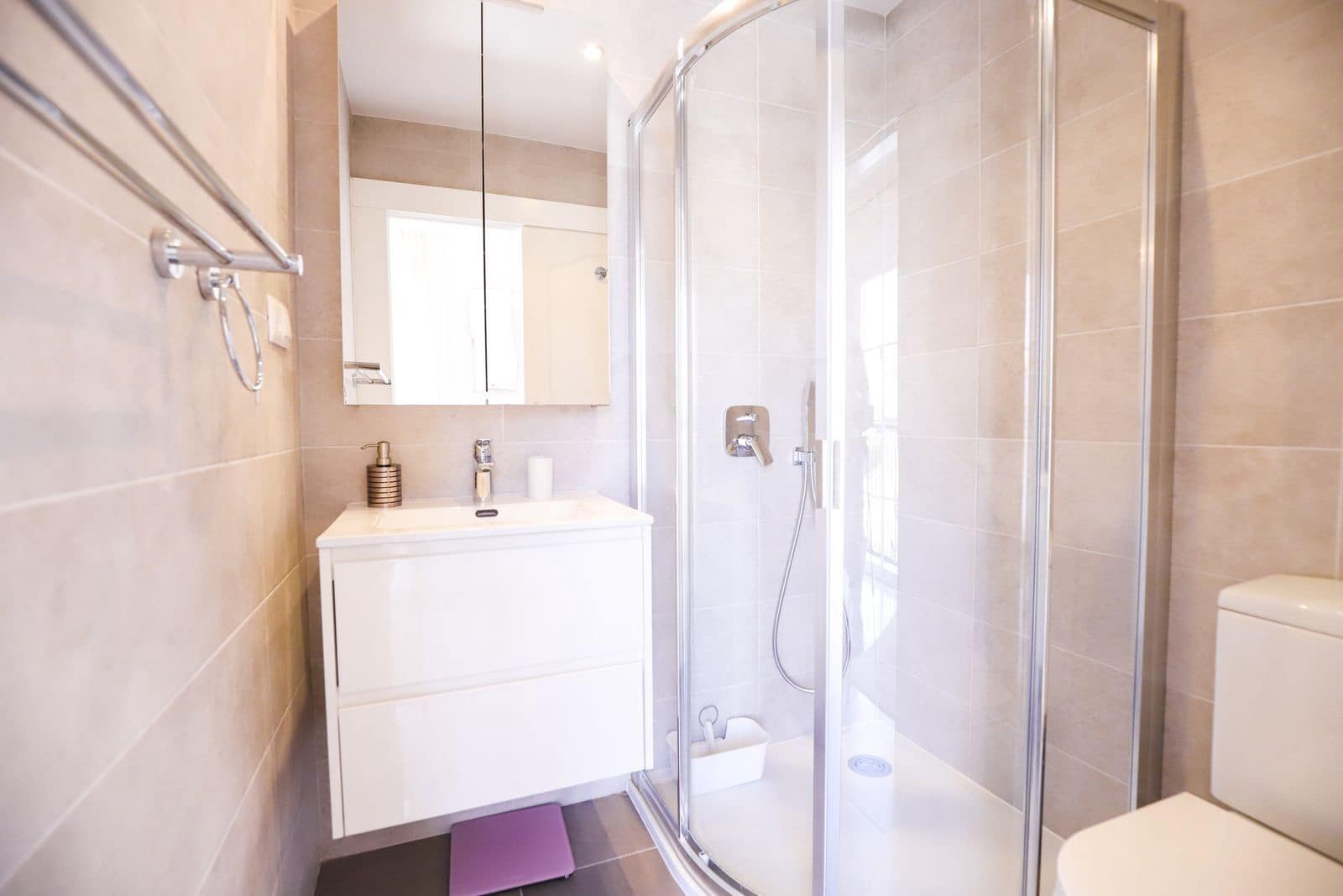 3 soveværelse Byhus til salg i Cabopino med swimmingpool garage - € 574.950 (Ref: 9181529)