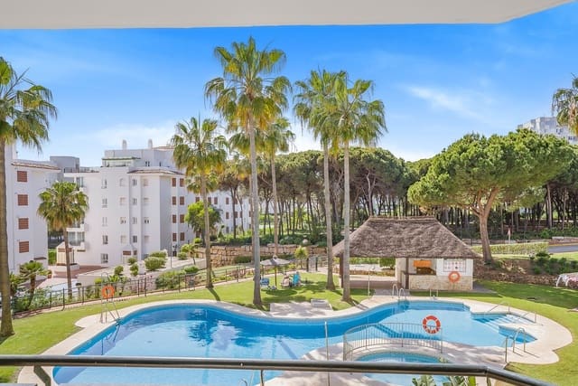 2 soveværelse Strandlejlighed til salg i Calahonda, Mijas med swimmingpool garage - € 539.500 (Ref: 9184289)