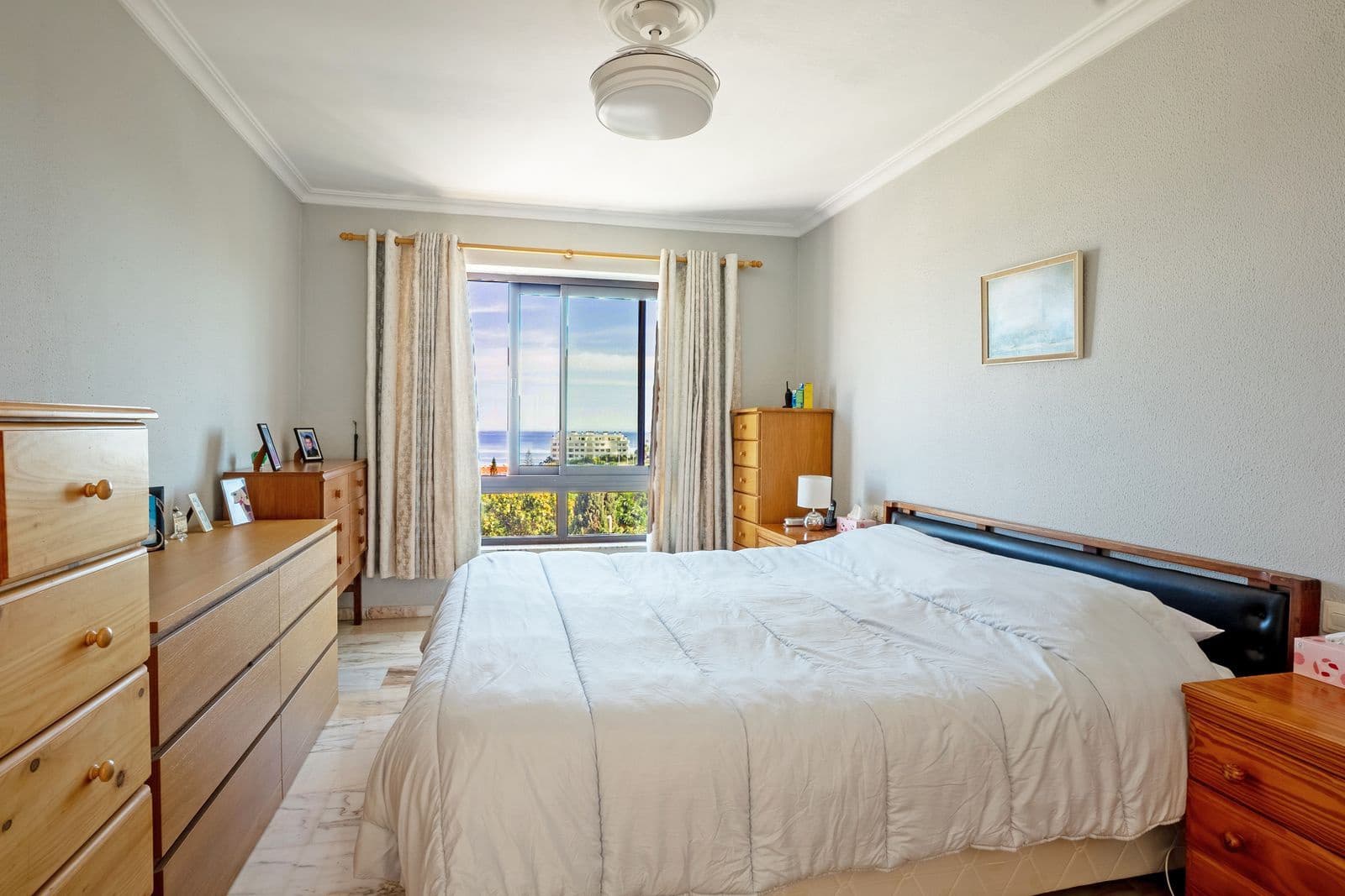 6 bedroom Villa for sale in Mijas Costa with pool garage - € 1,200,000 (Ref: 9184573)