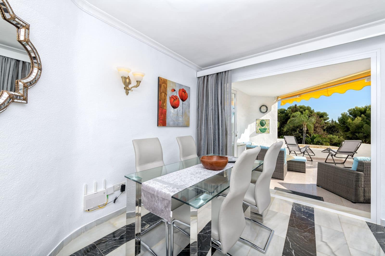 3 sypialnia Penthouse na sprzedaż w Calahonda z basenem garażem - 415 000 € (Ref: 9184620)