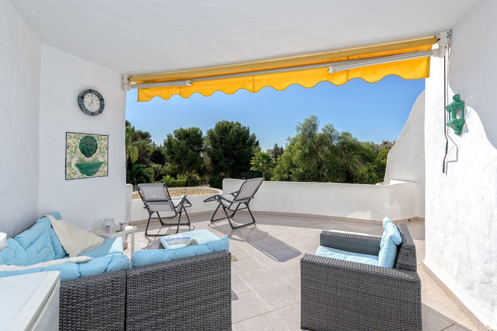 3 sypialnia Penthouse na sprzedaż w Calahonda z basenem garażem - 415 000 € (Ref: 9184620)