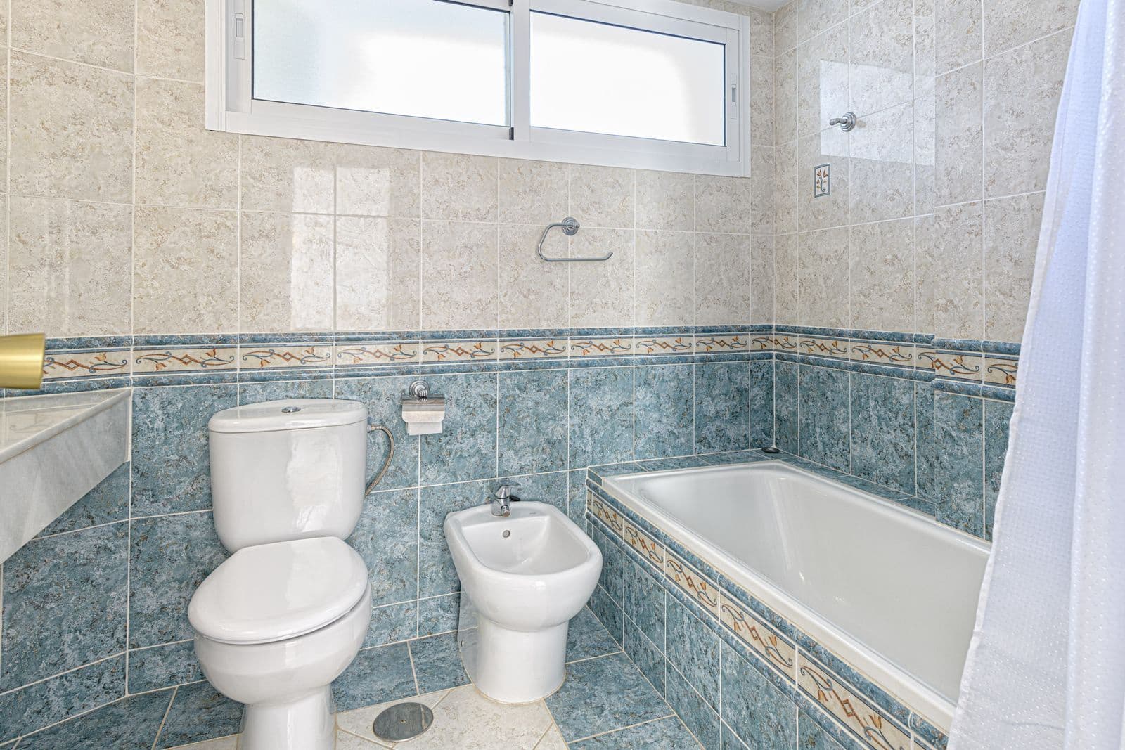 3 sypialnia Penthouse na sprzedaż w Calahonda z basenem garażem - 415 000 € (Ref: 9184620)