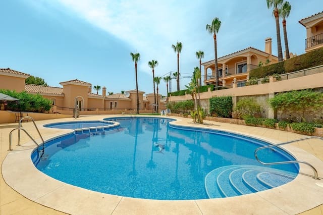 3 sypialnia Dom na sprzedaż w Riviera del Sol, Mijas z basenem garażem - 465 000 € (Ref: 9187688)