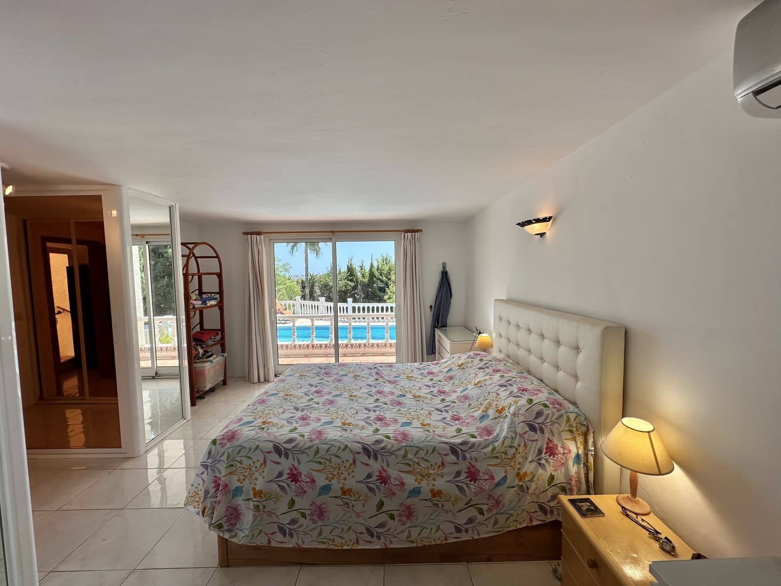 4 bedroom Villa for sale in Cerro del Aguila with pool garage - € 679,000 (Ref: 9190379)