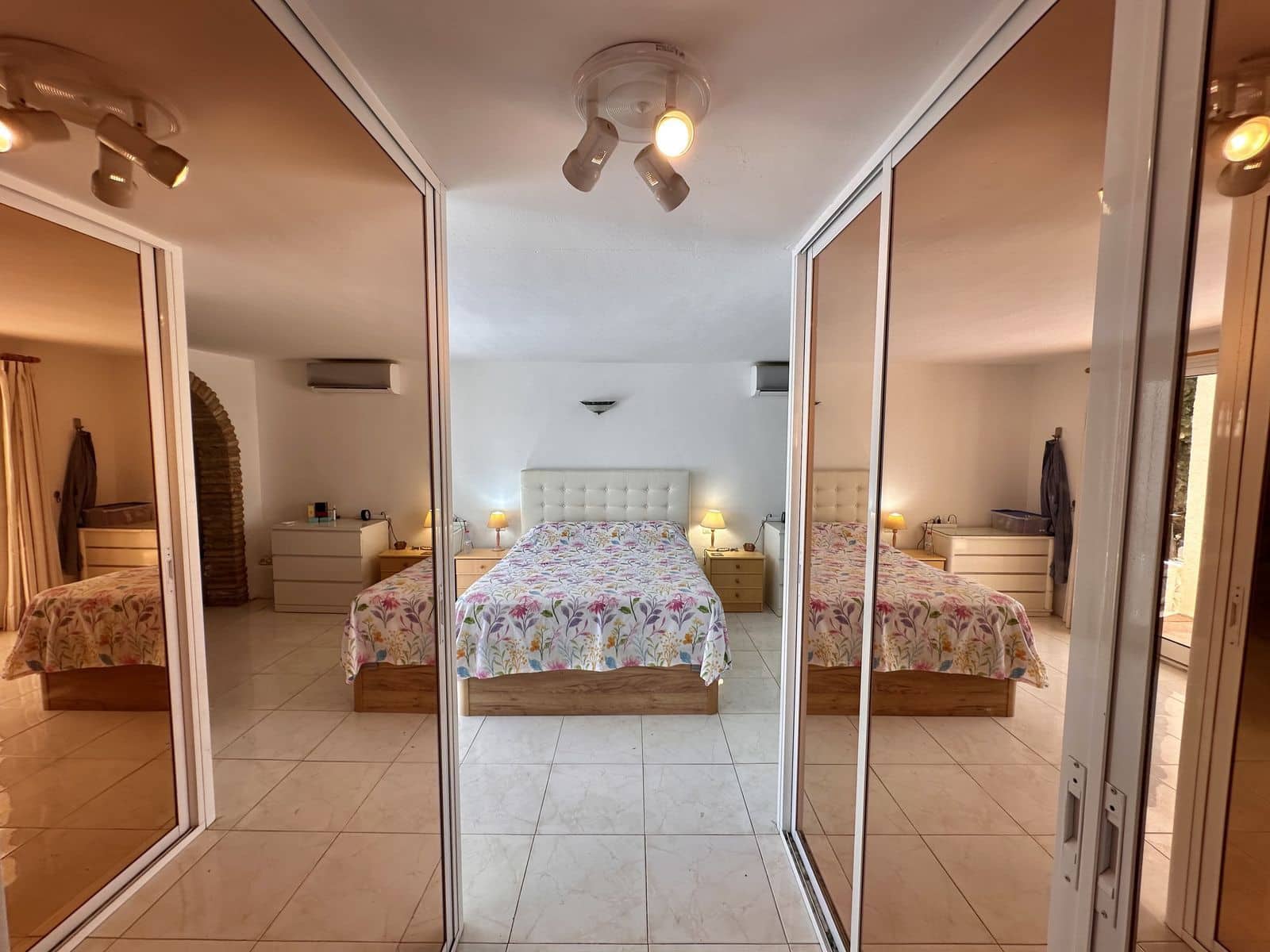 4 bedroom Villa for sale in Cerro del Aguila with pool garage - € 679,000 (Ref: 9190379)