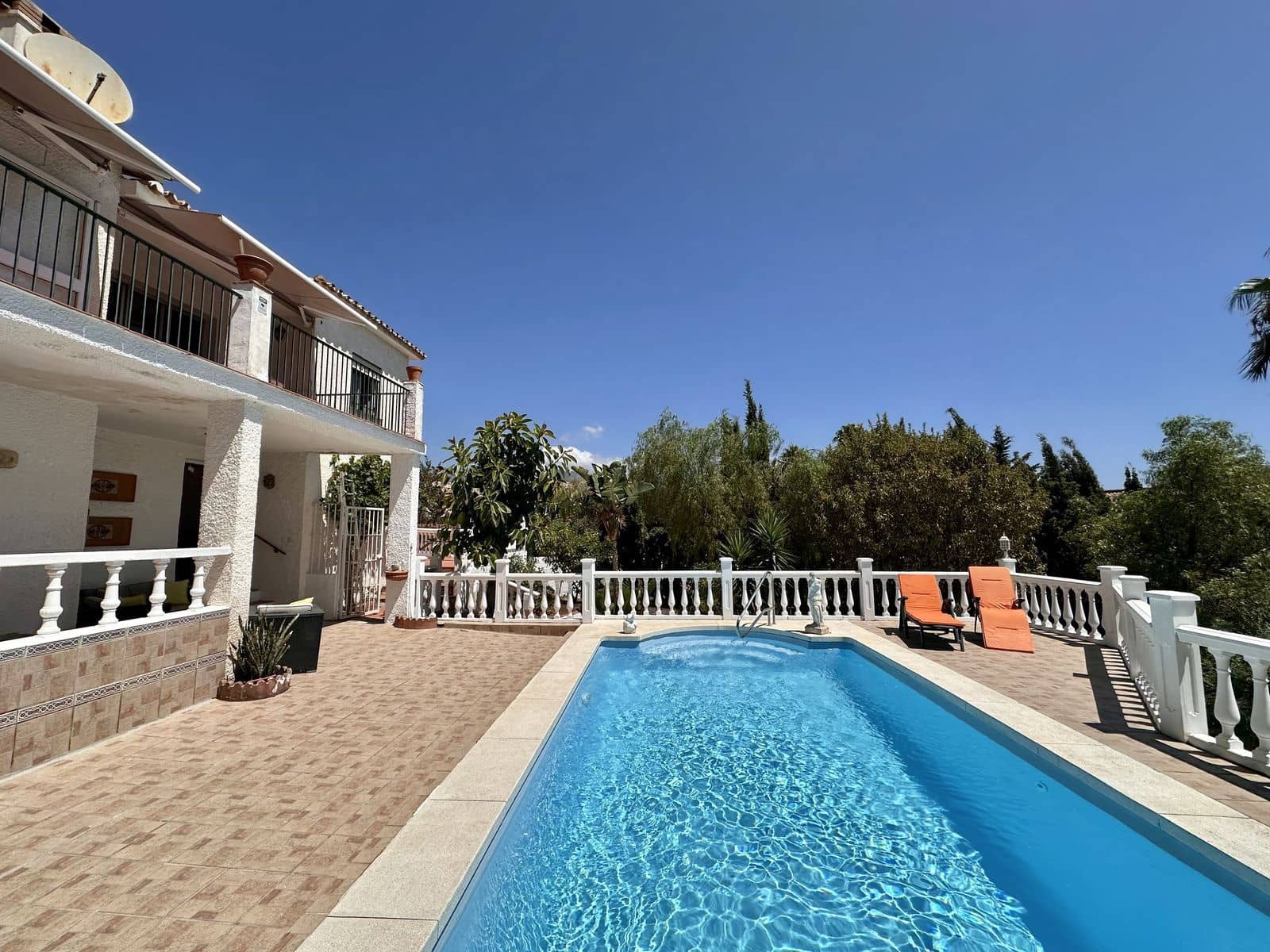 4 bedroom Villa for sale in Cerro del Aguila with pool garage - € 679,000 (Ref: 9190379)