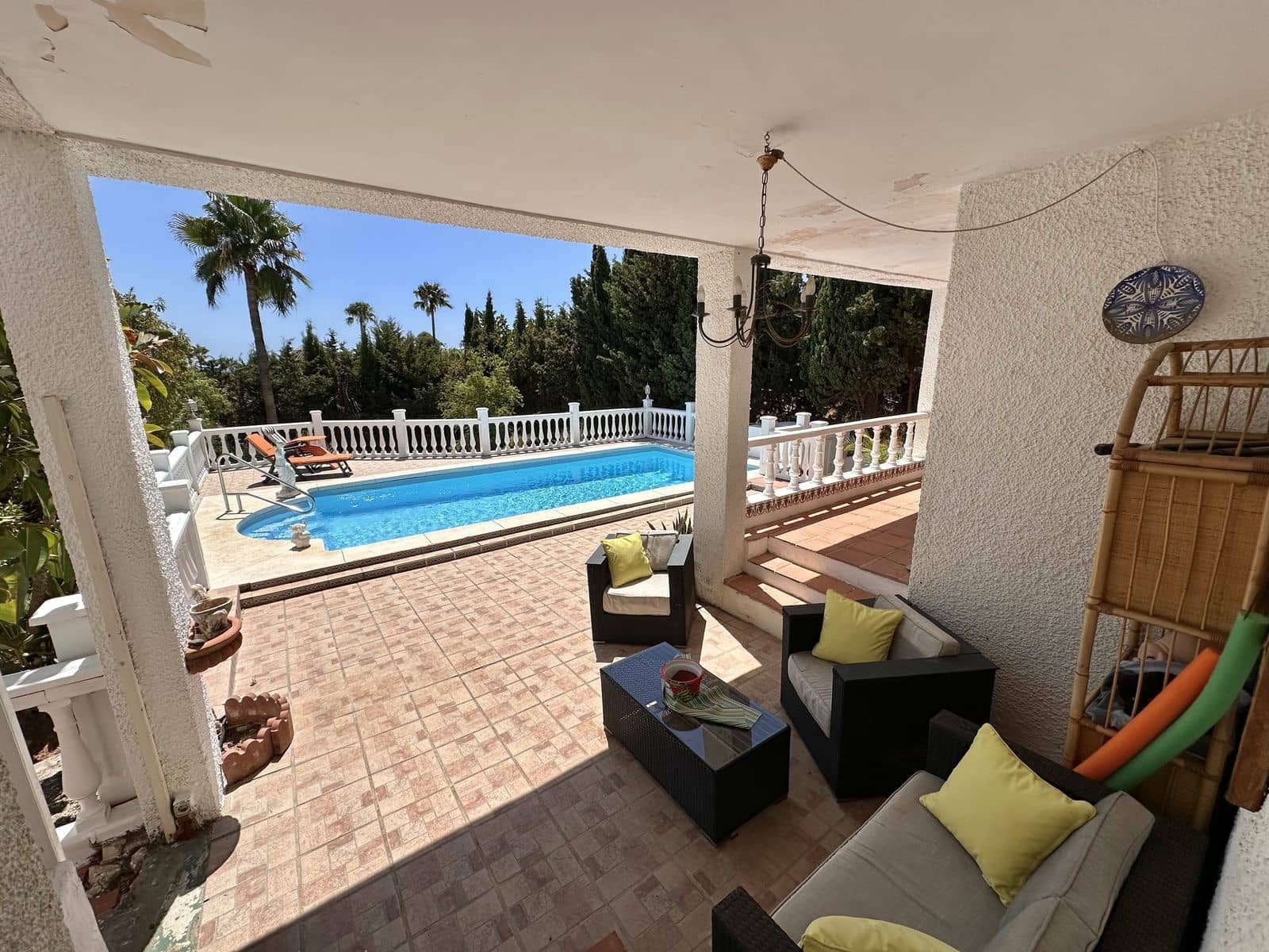 4 bedroom Villa for sale in Cerro del Aguila with pool garage - € 679,000 (Ref: 9190379)
