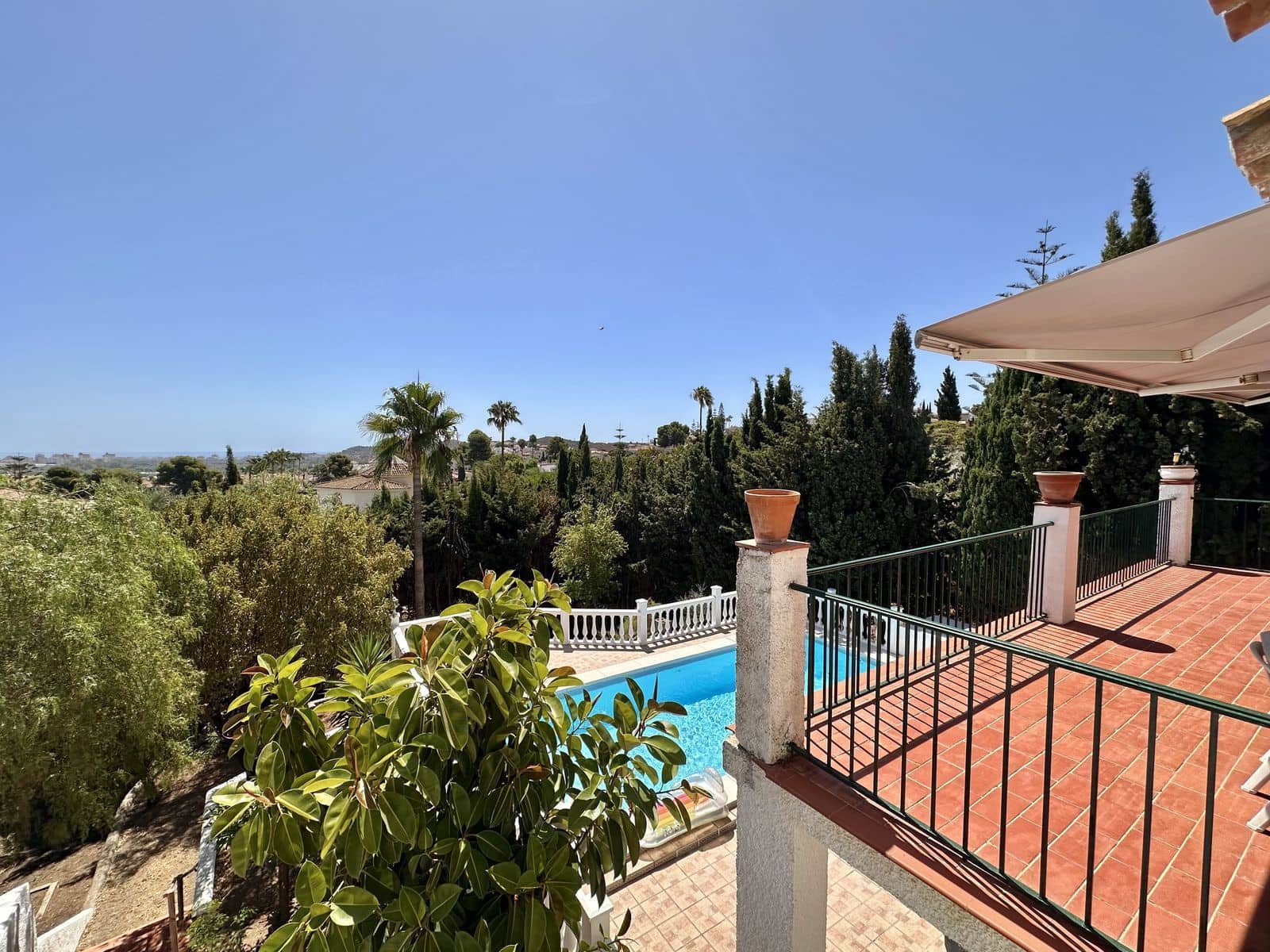 4 bedroom Villa for sale in Cerro del Aguila with pool garage - € 679,000 (Ref: 9190379)