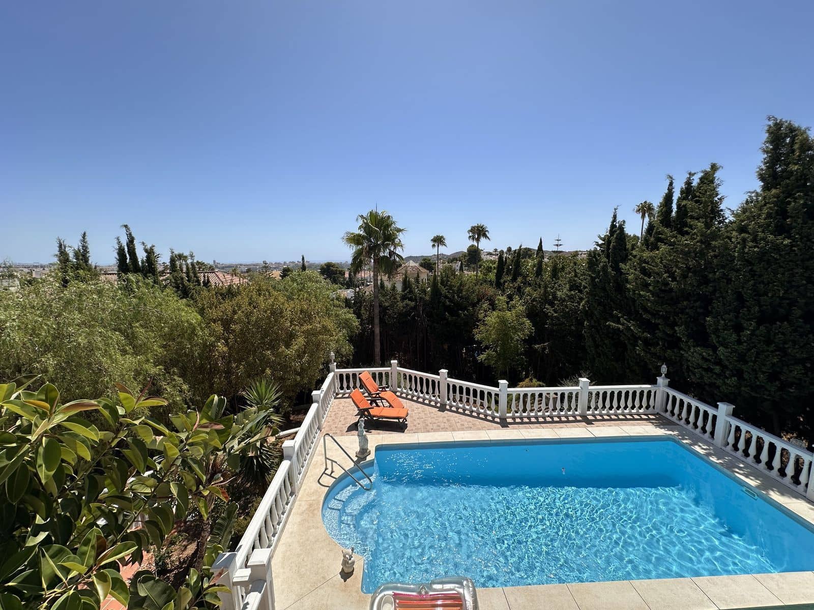 4 bedroom Villa for sale in Cerro del Aguila with pool garage - € 679,000 (Ref: 9190379)