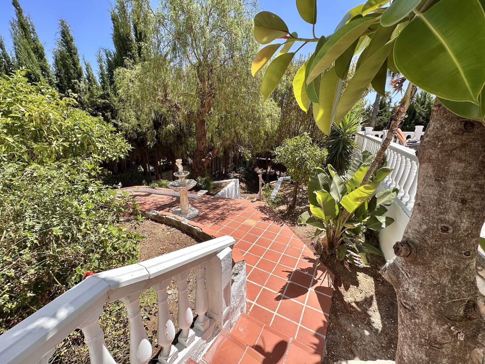 4 bedroom Villa for sale in Cerro del Aguila with pool garage - € 679,000 (Ref: 9190379)