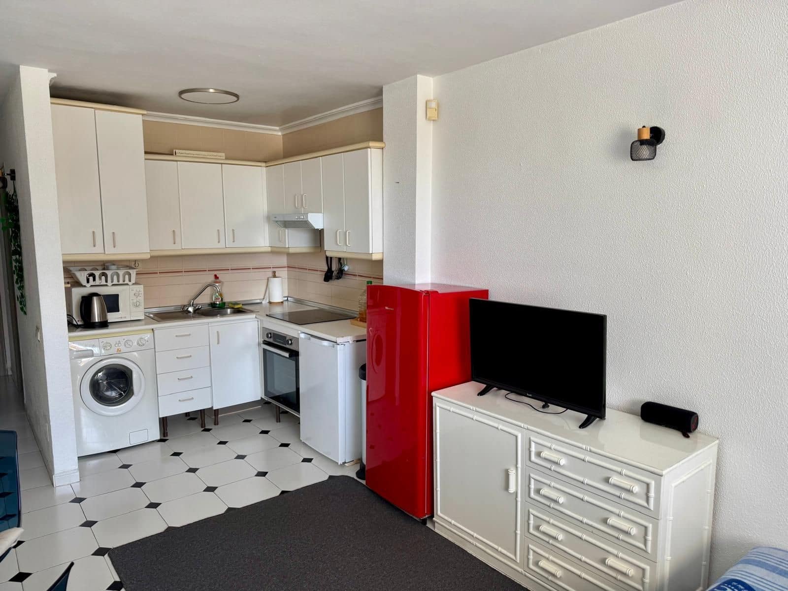 1 soverom Leilighet til salgs i Riviera del Sol med svømmebasseng garasje - € 205 000 (Ref: 9190433)