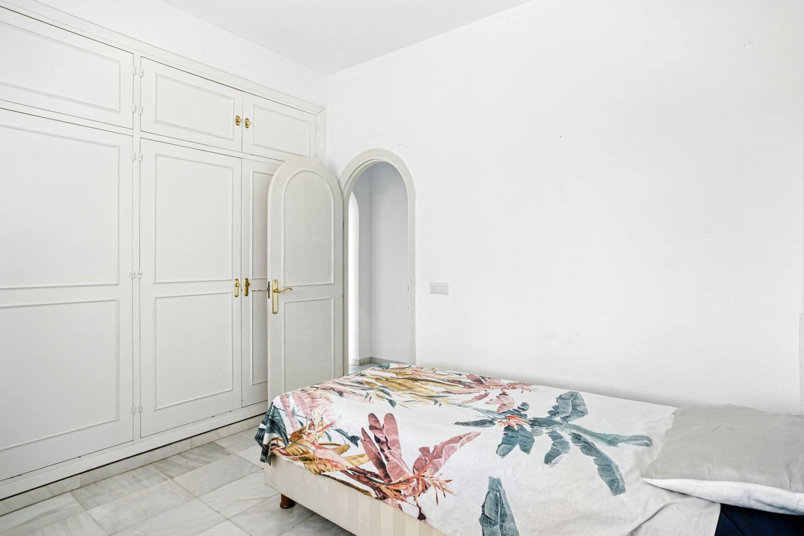 4 soverom Villa til salgs i Marbella med svømmebasseng garasje - € 1 390 000 (Ref: 9190434)