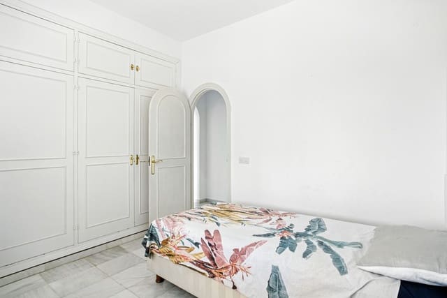 4 soverom Villa til salgs i Hacienda Las Chapas, Marbella med svømmebasseng garasje - € 1 390 000 (Ref: 9190434)