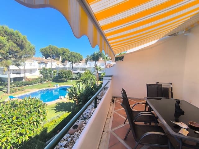 3 bedroom Beach Apartment for sale in Estepona with pool garage - € 690,000 (Ref: 9197218)