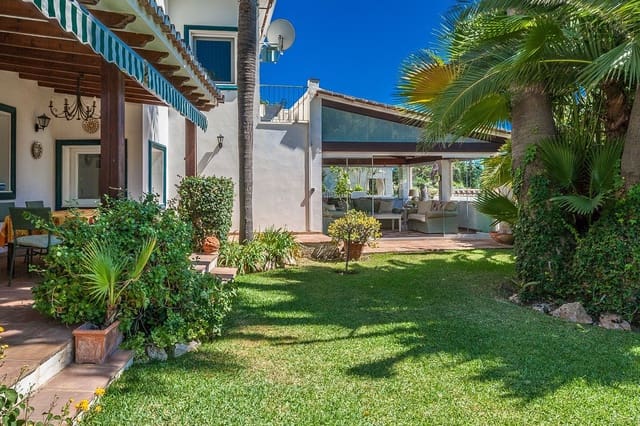 4 sypialnia Willa na sprzedaż w Marbesa, Marbella z basenem garażem - 2 100 000 € (Ref: 9197231)