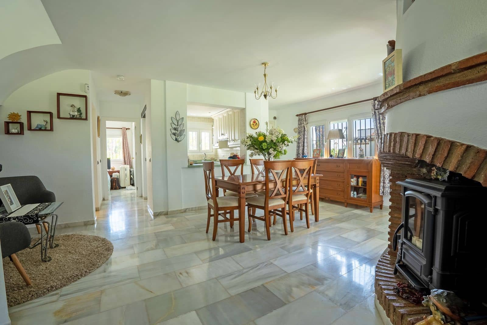 3 soveværelse Semi-Rækkehus til salg i Calahonda med swimmingpool garage - € 455.000 (Ref: 9219237)