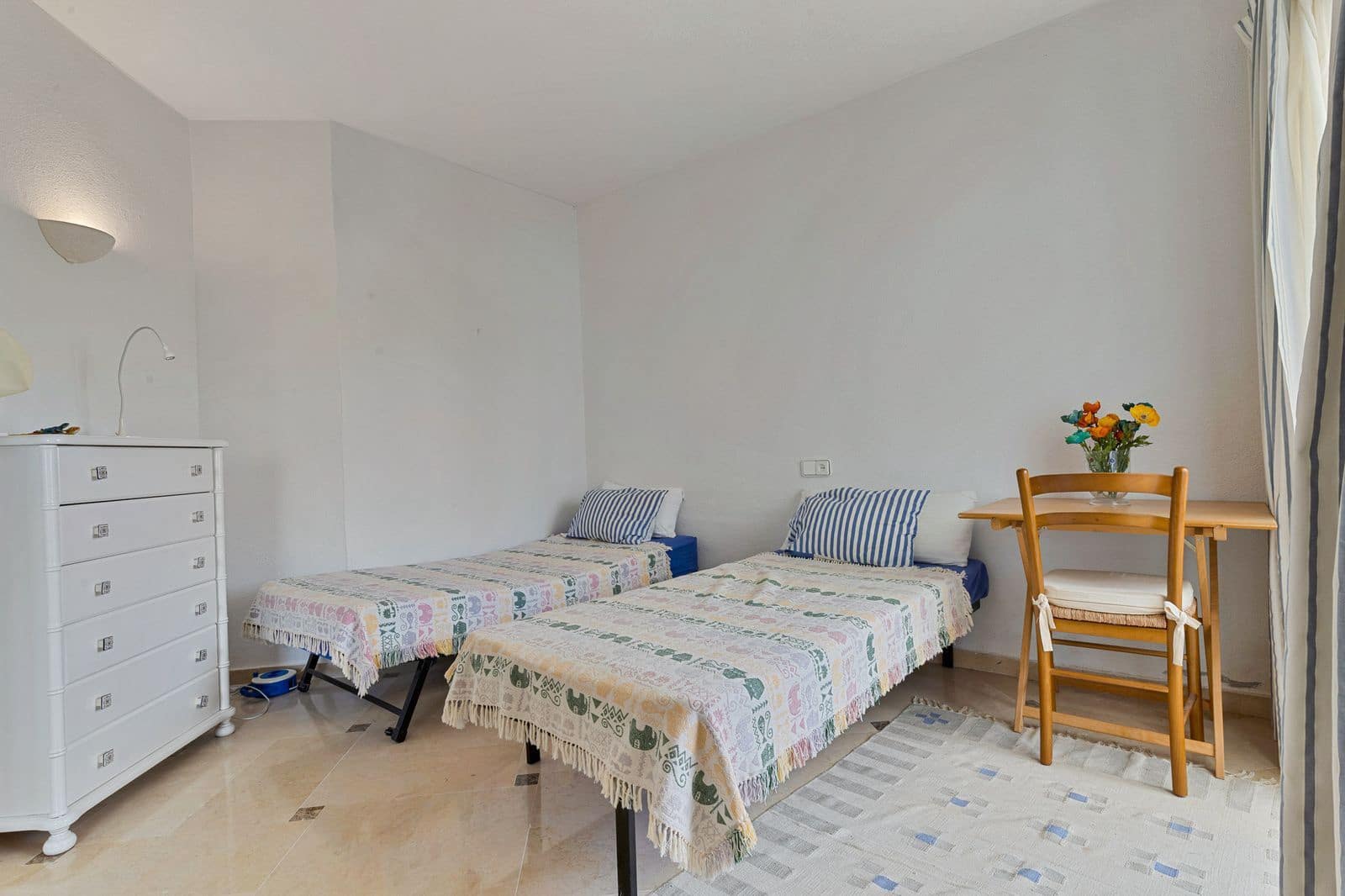 2 makuuhuone Kattohuoneisto myytävänä paikassa Calahonda mukana uima-altaan 
autotalli - 320 000 € (Ref: 9219330)