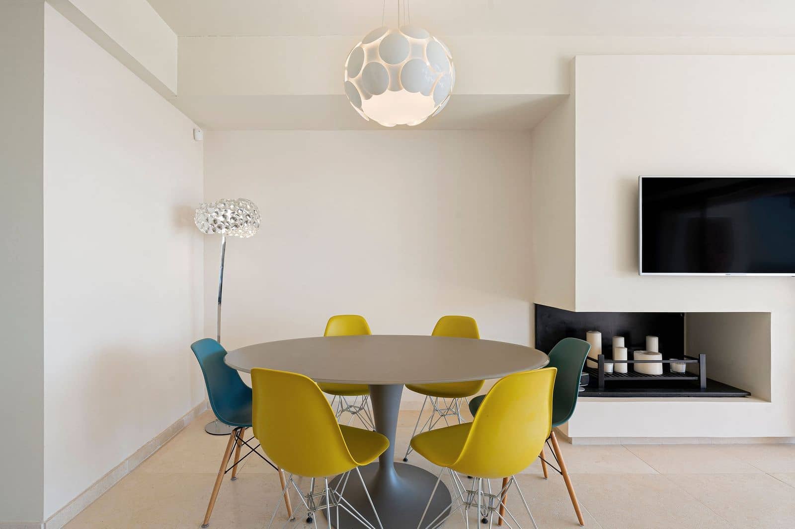 2 soveværelse Lejlighed til salg i Los Flamingos med swimmingpool garage - € 755.000 (Ref: 9227830)