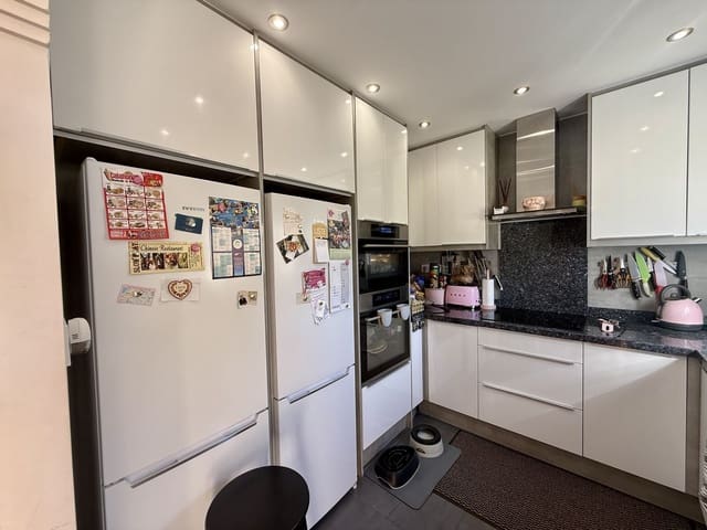 3 soveværelse Penthouse til salg i Calahonda, Mijas med swimmingpool garage - € 525.000 (Ref: 9293537)