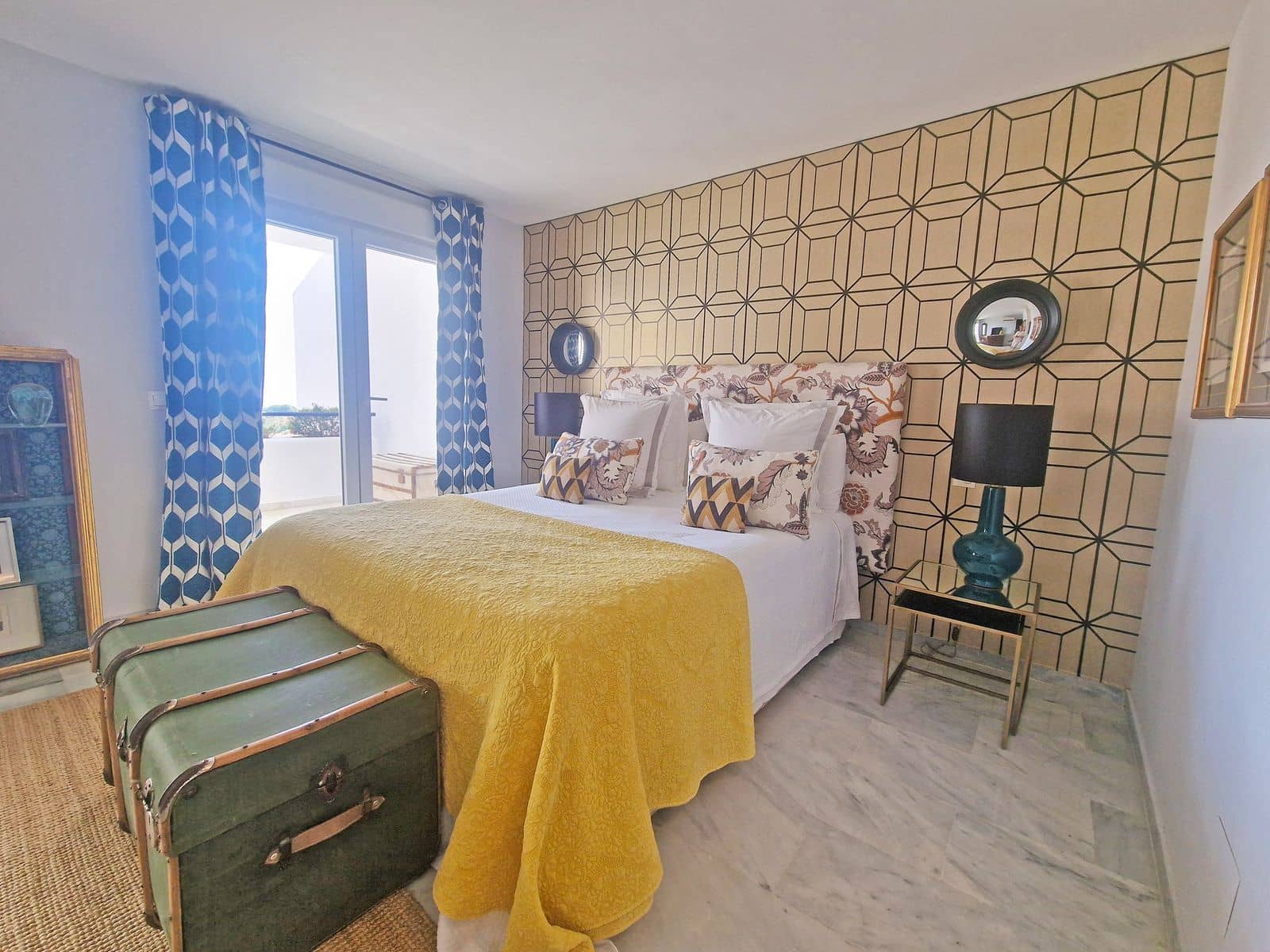 4 sypialnia Dom na sprzedaż w Calahonda z basenem garażem - 675 000 € (Ref: 9293721)