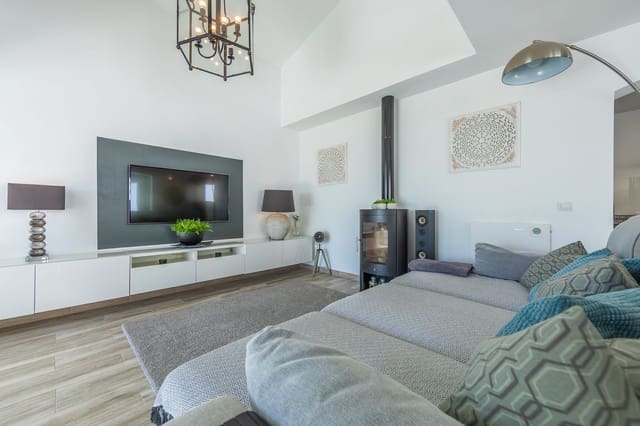 3 camera da letto Villa in vendita in Estepona con piscina garage - 790.000 € (Rif: 9293830)