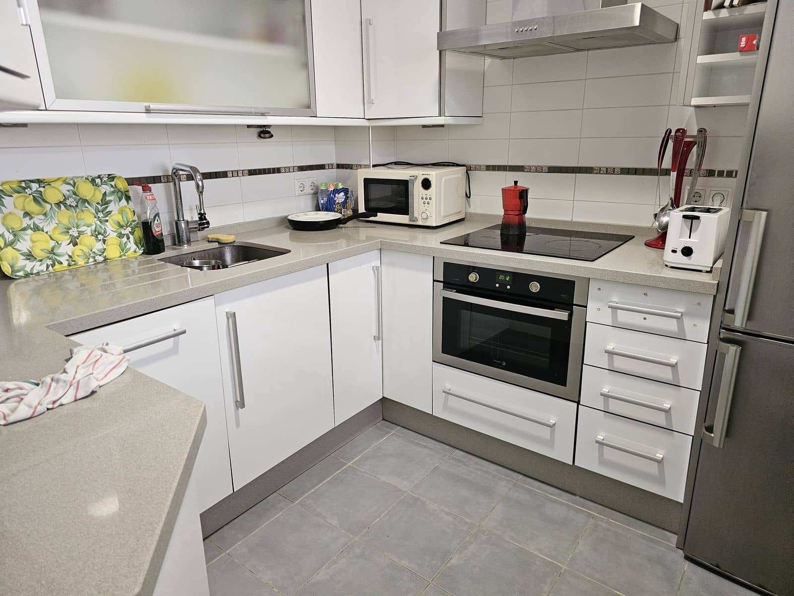 2 sypialnia Apartament przy plaży na sprzedaż w La Cala de Mijas z basenem garażem - 545 000 € (Ref: 9293834)