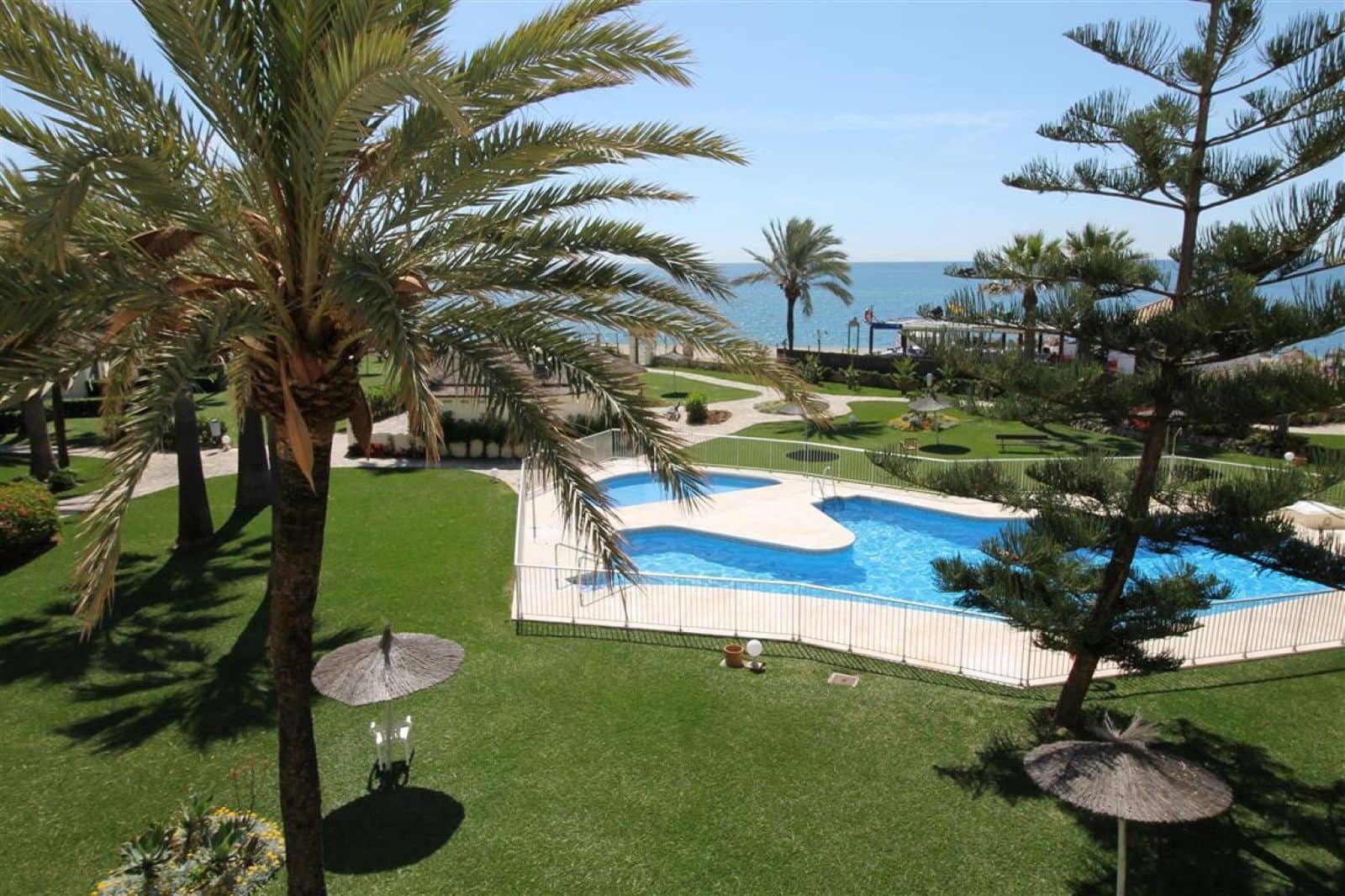 2 sypialnia Apartament przy plaży na sprzedaż w La Cala de Mijas z basenem garażem - 545 000 € (Ref: 9293834)