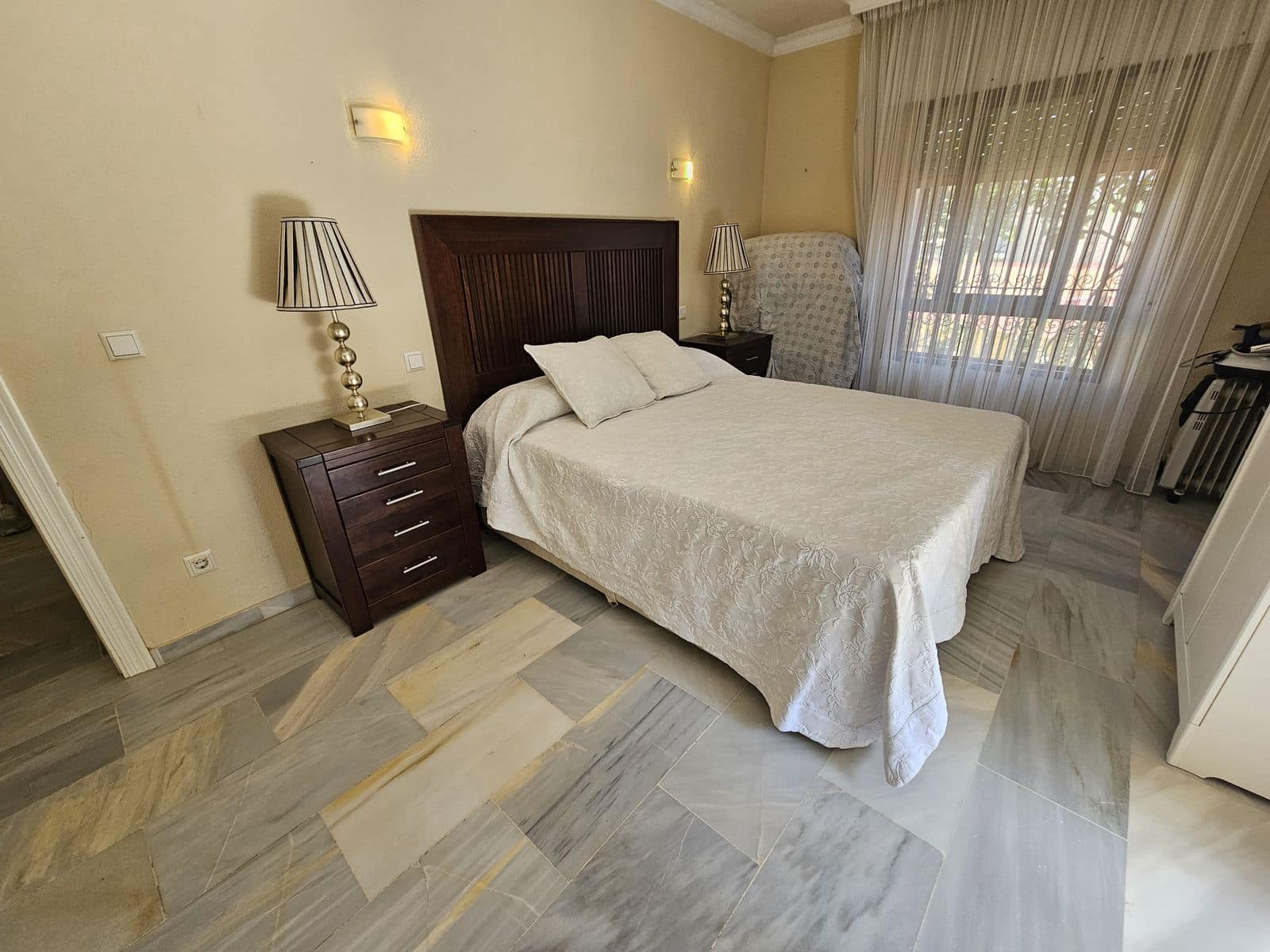 2 sypialnia Apartament przy plaży na sprzedaż w La Cala de Mijas z basenem garażem - 545 000 € (Ref: 9293834)