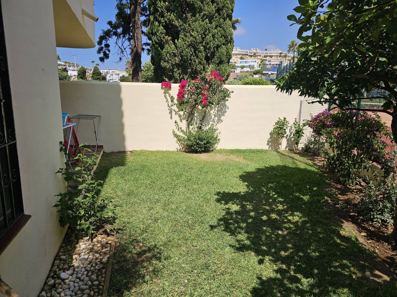 2 sypialnia Apartament przy plaży na sprzedaż w La Cala de Mijas z basenem garażem - 545 000 € (Ref: 9293834)