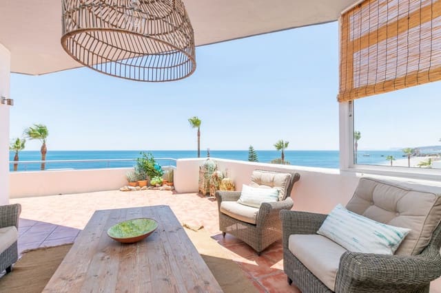 4 makuuhuone Kattohuoneisto myytävänä paikassa Casares mukana uima-altaan 
autotalli - 895 000 € (Ref: 9296306)