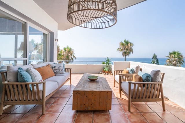 4 makuuhuone Kattohuoneisto myytävänä paikassa Casares mukana uima-altaan 
autotalli - 895 000 € (Ref: 9296306)