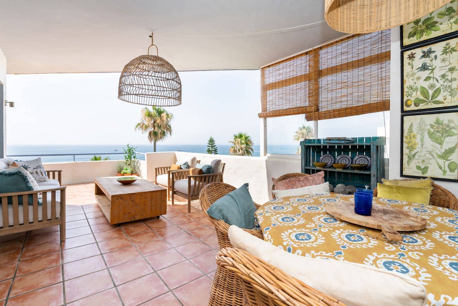 4 makuuhuone Kattohuoneisto myytävänä paikassa Casares mukana uima-altaan 
autotalli - 895 000 € (Ref: 9296306)