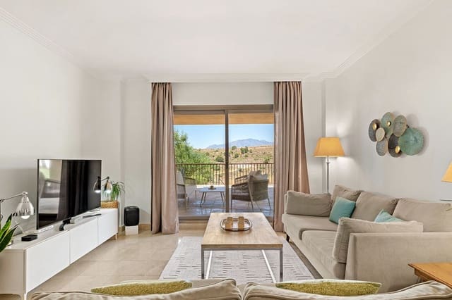 3 makuuhuone Huoneisto myytävänä paikassa El Paraiso, Estepona mukana uima-altaan 
autotalli - 599 000 € (Ref: 9296314)