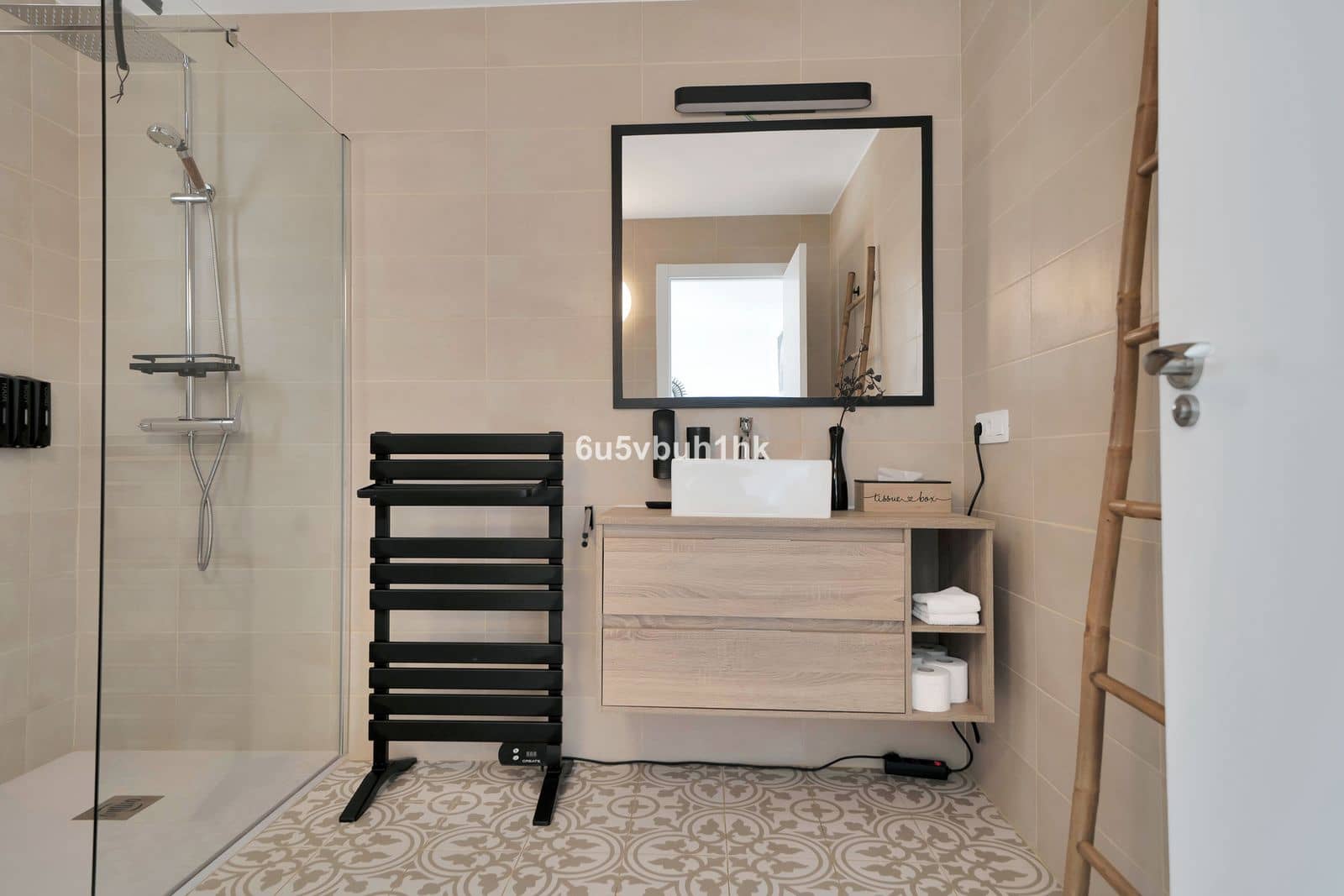 7 sypialnia Willa na sprzedaż w Alhaurin el Grande z basenem garażem - 895 000 € (Ref: 9301922)