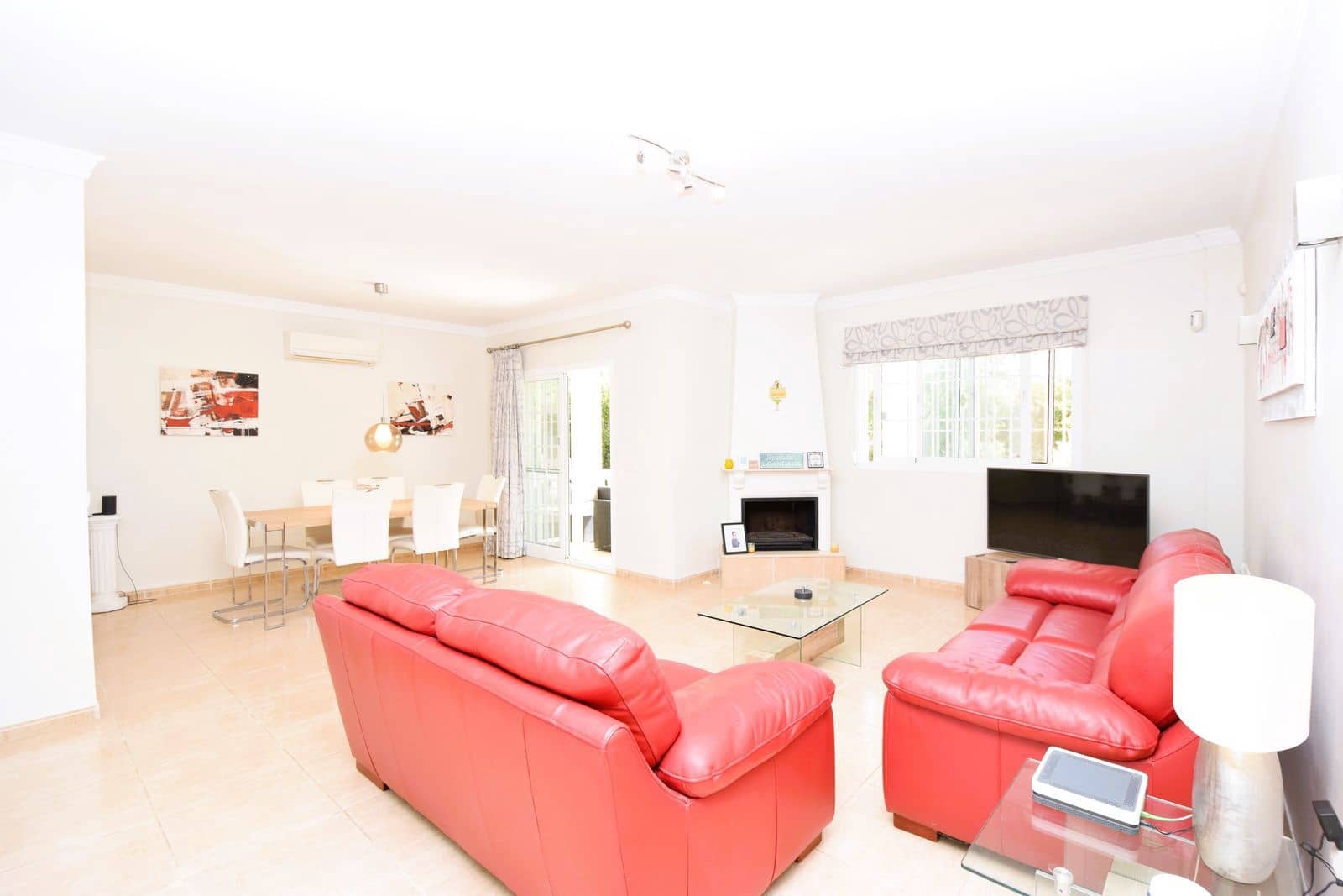 3 soveværelse Villa til salg i Torrenueva med swimmingpool garage - € 875.000 (Ref: 9301935)