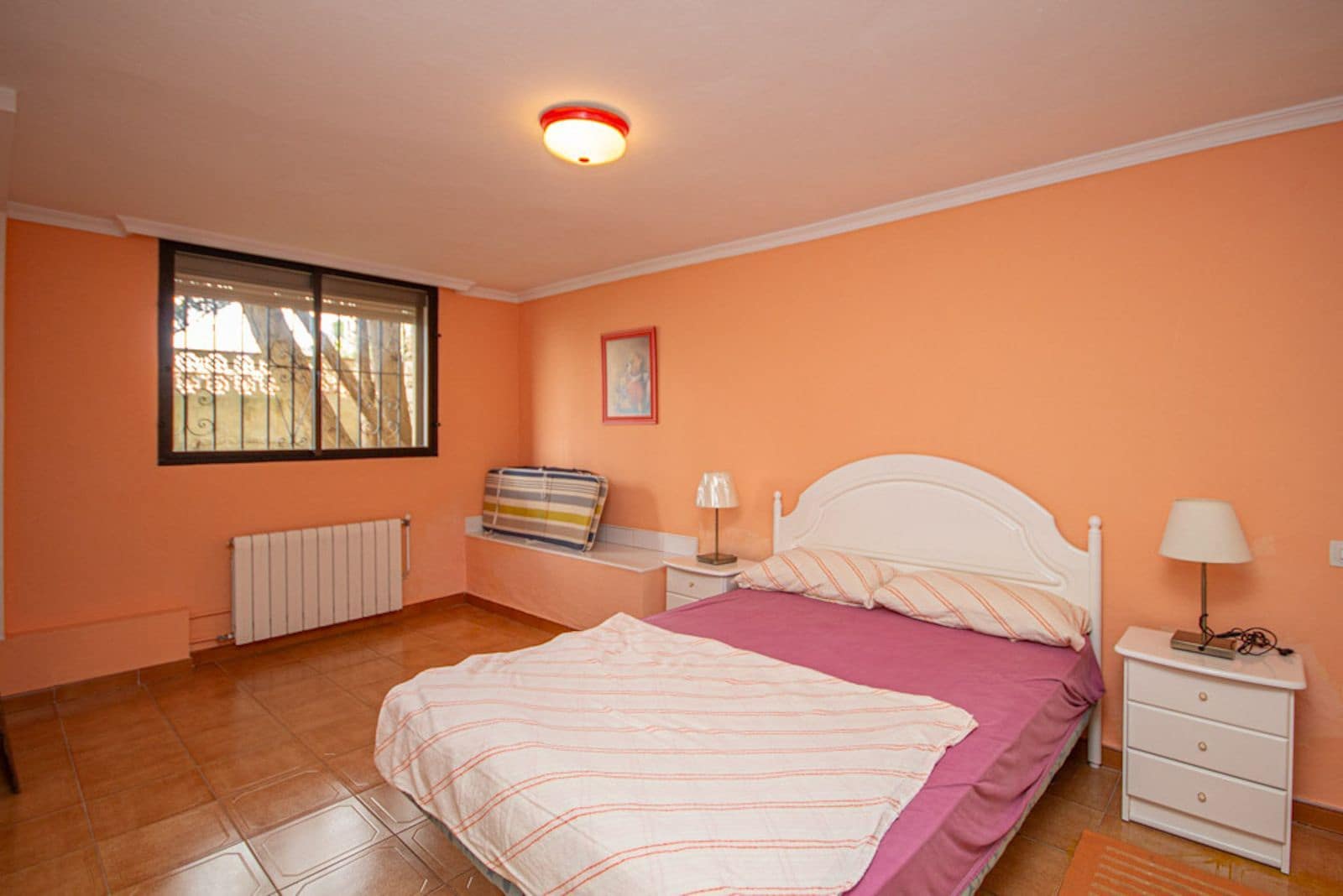 4 soverom Villa til salgs i Estepona med svømmebasseng garasje - € 790 000 (Ref: 9301938)