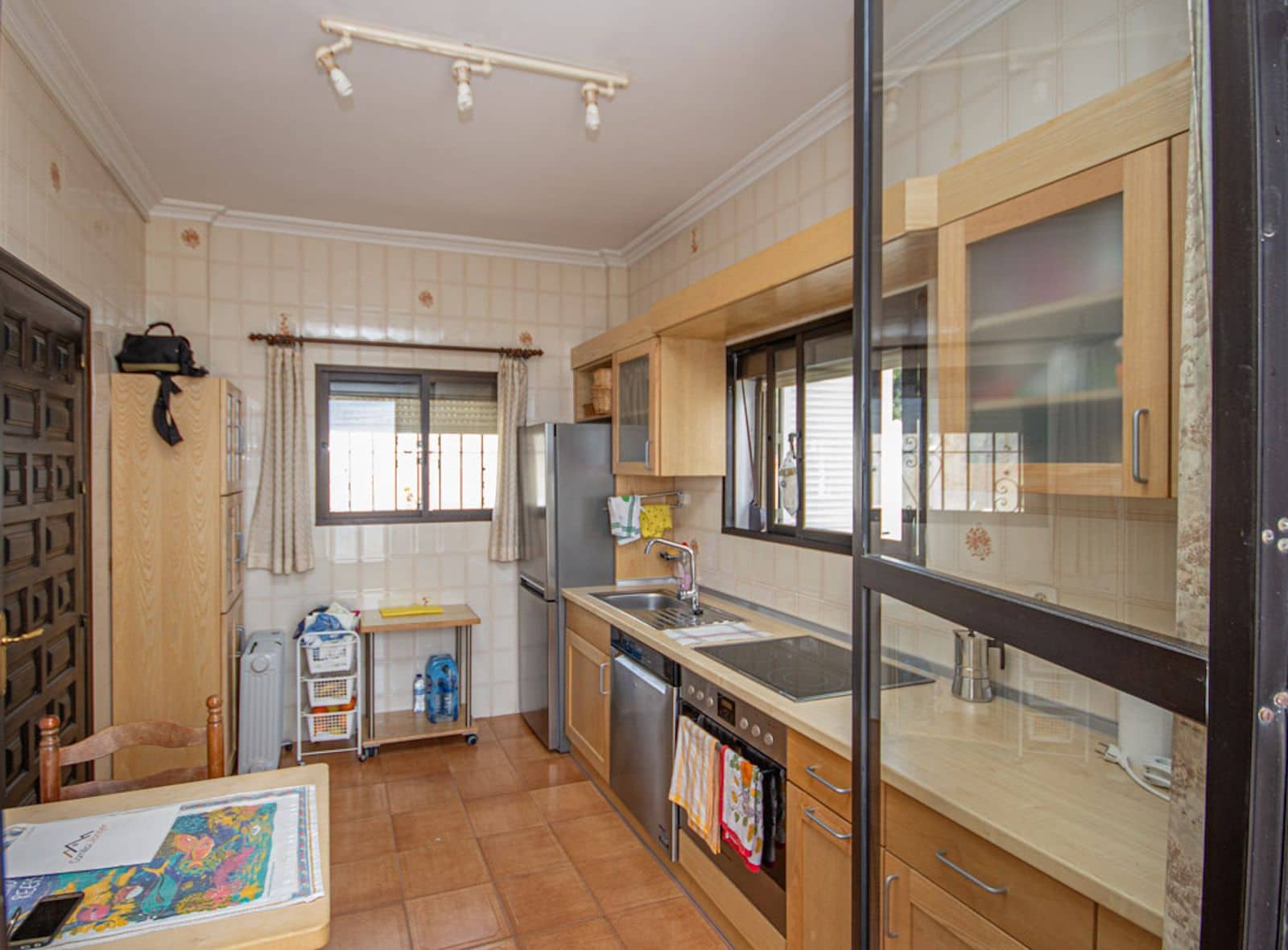 4 soverom Villa til salgs i Estepona med svømmebasseng garasje - € 790 000 (Ref: 9301938)