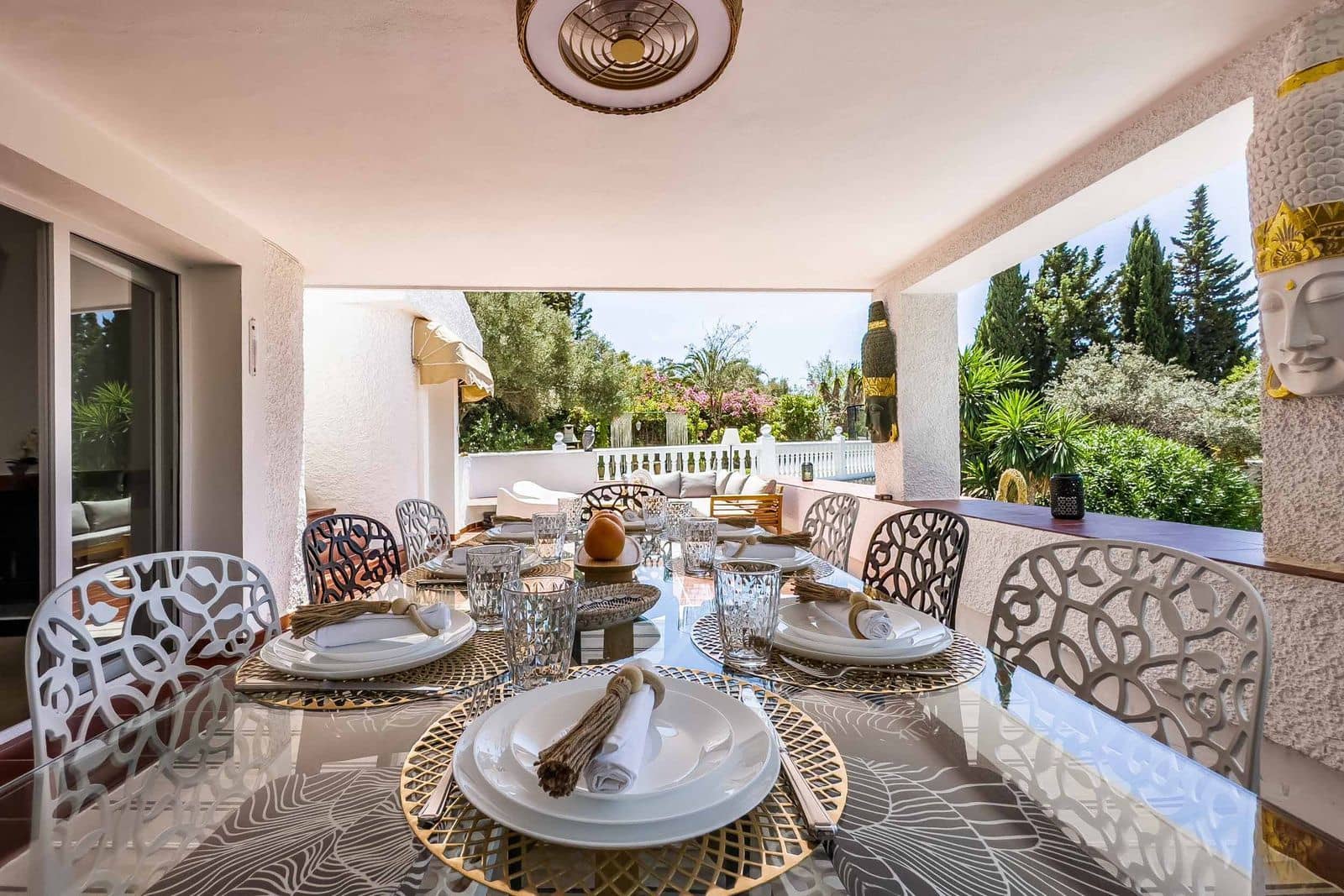 4 Zimmer Villa zu verkaufen in Benalmadena mit Pool Garage - 995.000 € (Ref: 9325423)