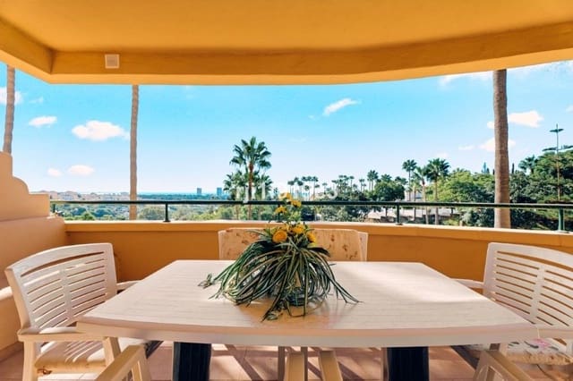 3 bedroom Apartment for sale in Elviria, Marbella with pool garage - € 650,000 (Ref: 9325424)