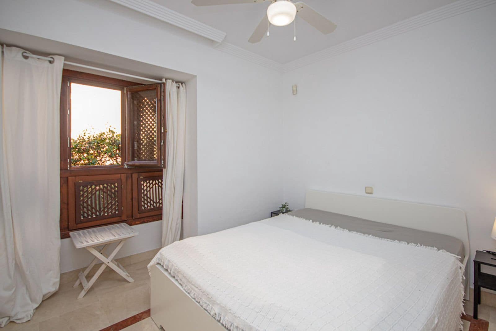 4 sypialnia Dom blizniak na sprzedaż w Riviera del Sol z basenem garażem - 579 000 € (Ref: 9343886)