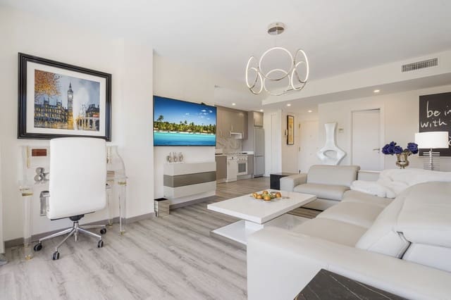 2 makuuhuone Huoneisto myytävänä paikassa La Cala de Mijas, Mijas mukana uima-altaan 
autotalli - 499 000 € (Ref: 9347958)