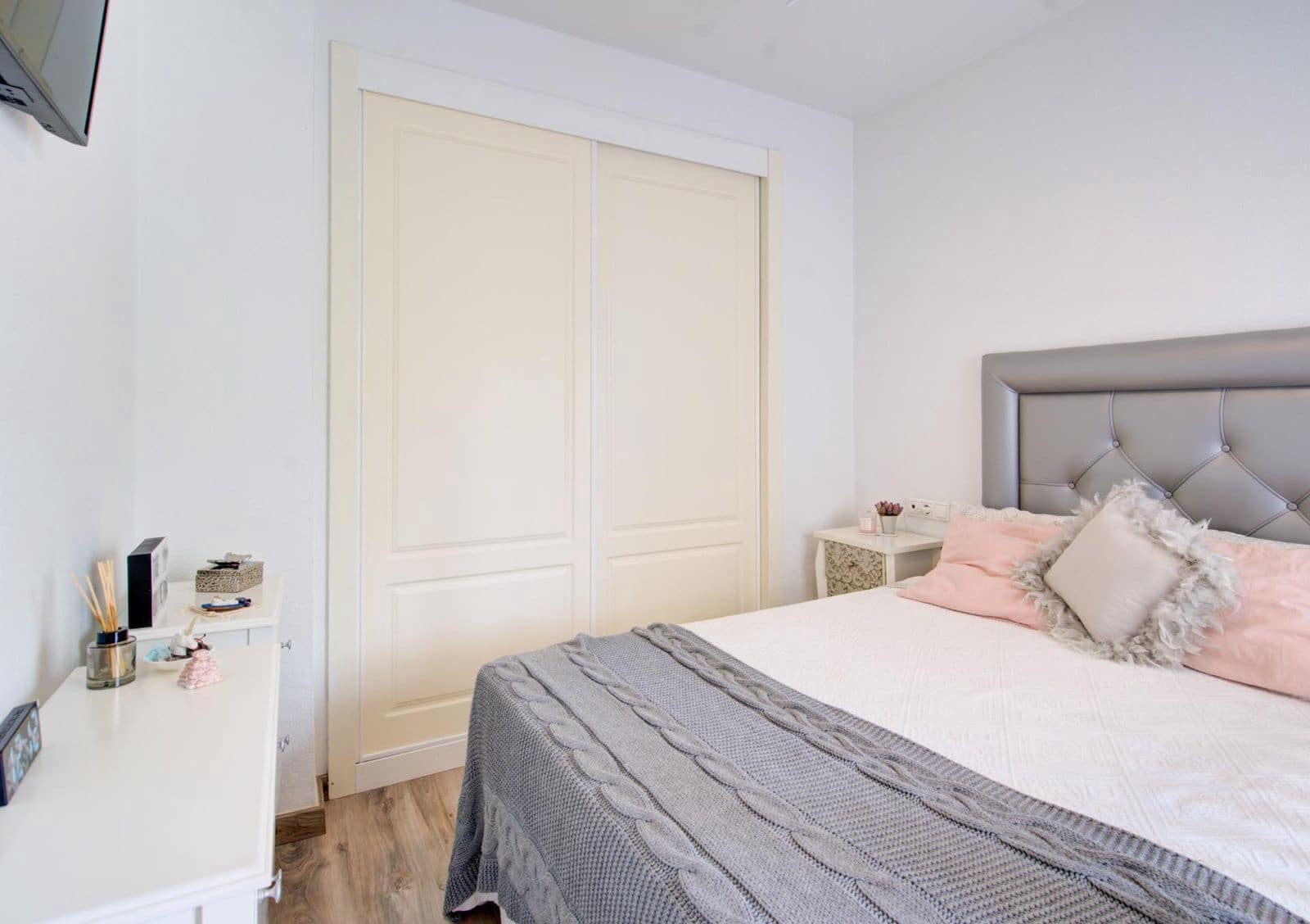 2 soverom Leilighet til salgs i La Cala de Mijas med svømmebasseng garasje - € 385 000 (Ref: 9347959)