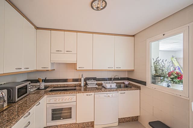 3 soveværelse Lejlighed til salg i Costalita, Estepona med swimmingpool garage - € 495.000 (Ref: 9352800)