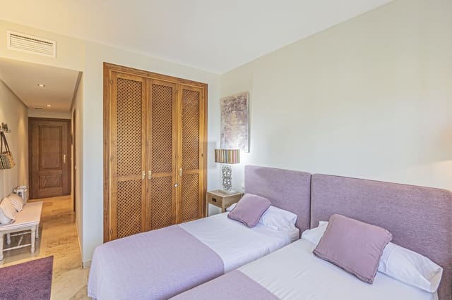 3 soveværelse Lejlighed til salg i Costalita, Estepona med swimmingpool garage - € 495.000 (Ref: 9352800)