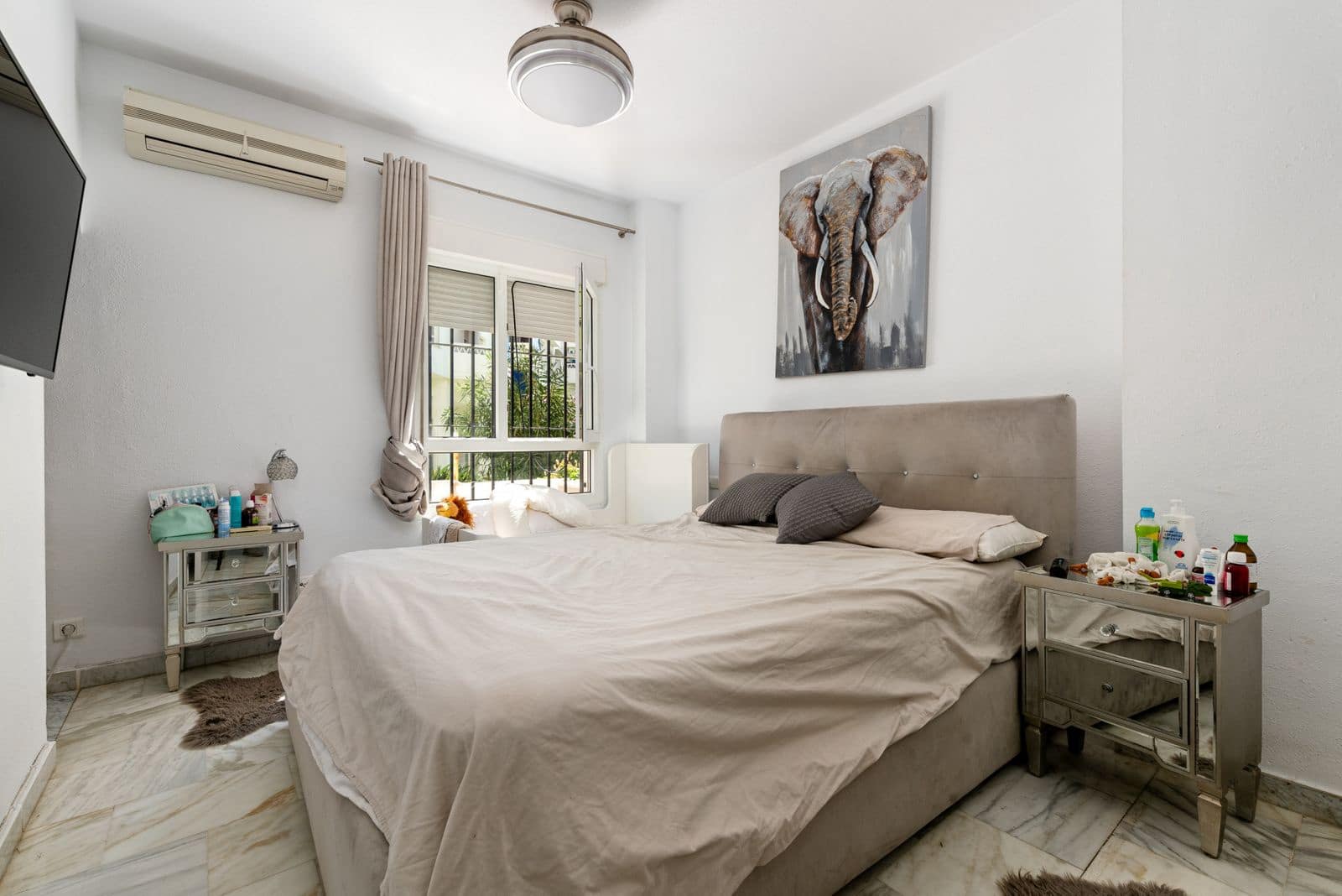 4 quarto Apartamento para venda em Nueva Andalucia com piscina garagem - 349 000 € (Ref: 9354197)