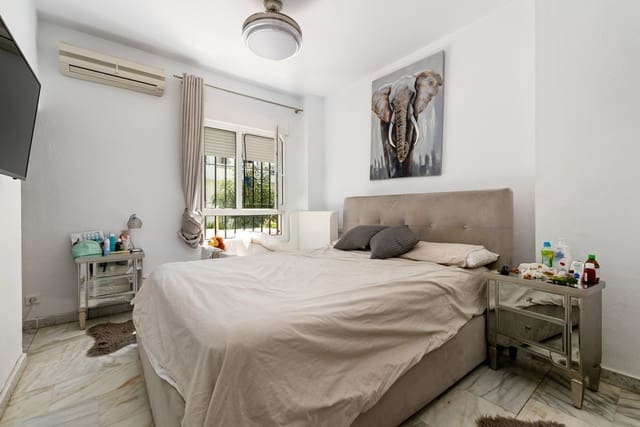 4 quarto Apartamento para venda em Nueva Andalucia, Marbella com piscina garagem - 349 000 € (Ref: 9354197)